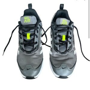 Nike Shoes Men's Air Max AP Grey Volt Green Training Sneakers Size 11